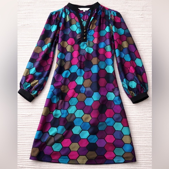 Trina Turk Dresses & Skirts - Trina Turk Silk Mini Dress Sz 8 Honeycomb Print Bishop Sleeve Bold